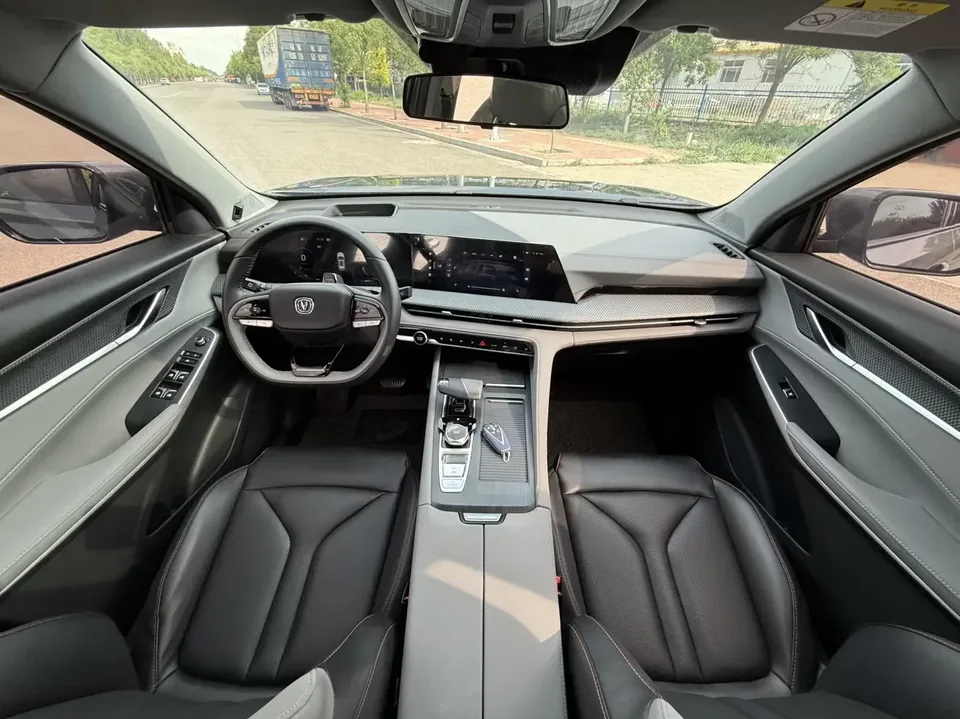 Changan CS75PLUS Changan CS75 PLUS 2022 Second generation 1.5T automatic pilot model 2023 — thumbnail 5