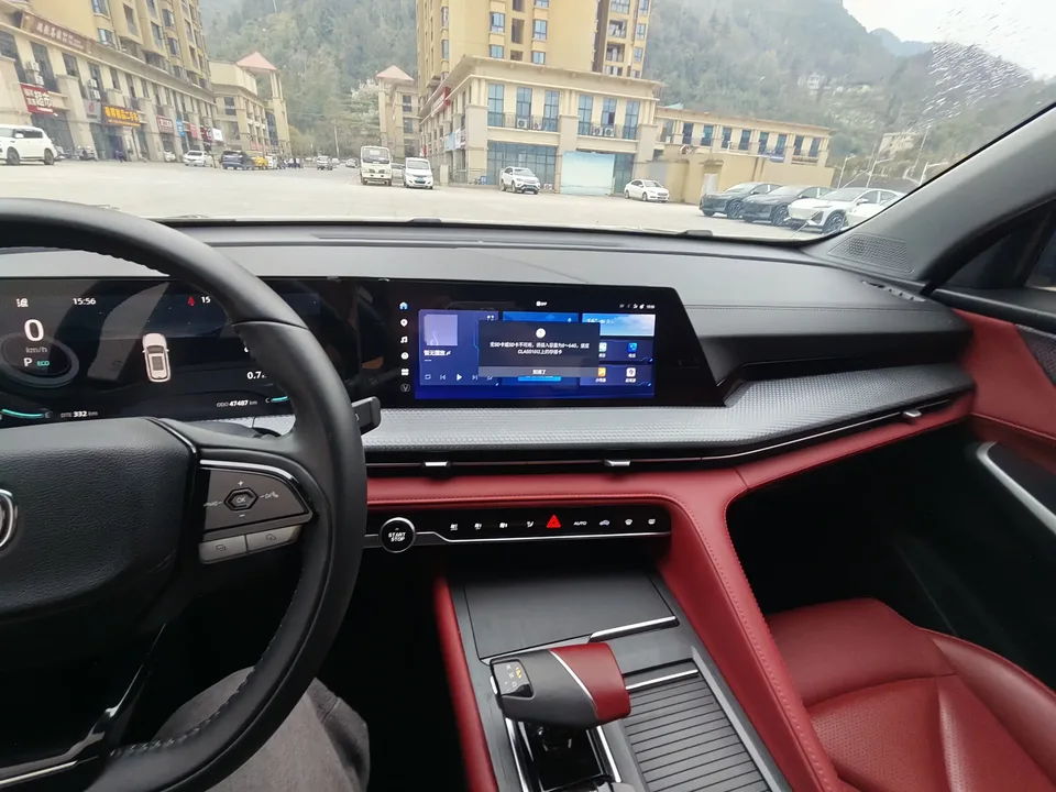 Changan CS75PLUS Changan CS75 PLUS 2022 Second generation 1.5T automatic luxury model 2022 — миниатюра 4