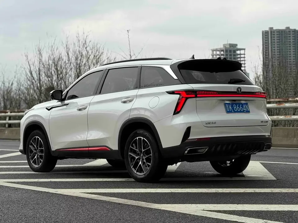 Changan CS75PLUS Changan CS75 PLUS 2022 Second generation 1.5T automatic luxury model 2022 — thumbnail 2