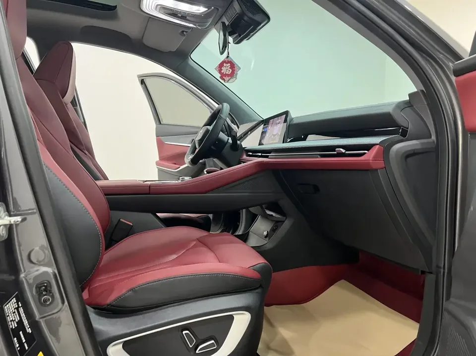 Changan CS75PLUS Changan CS75 PLUS 2022 Second generation 1.5T automatic premium model 2023 — thumbnail 3