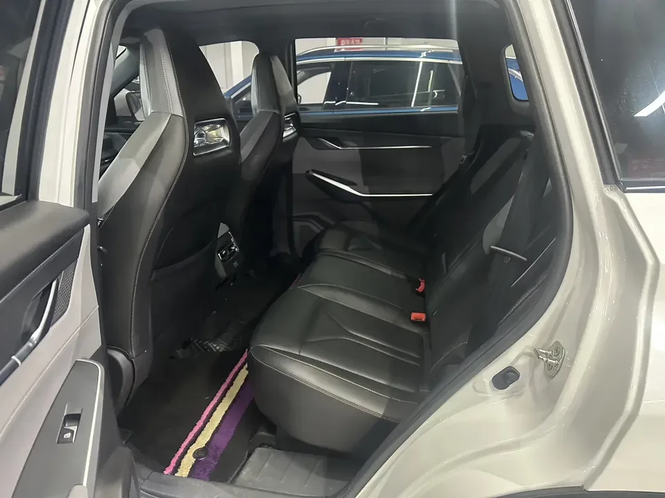 Changan CS75PLUS Changan CS75 PLUS 2022 Second generation 1.5T automatic premium model 2023 — thumbnail 4