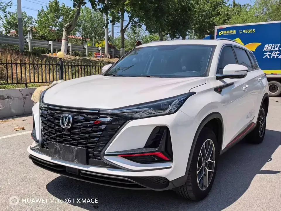 Changan CS75PLUS Changan CS75 PLUS 2022 1.5T Automatic Luxury 2023 — photo 1, buy with delivery to Moscow