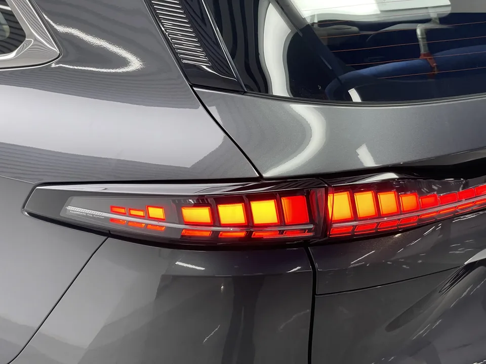 Changan CS75PLUS Changan CS75 PLUS 2025 The fourth generation 1.5T new Blue Whale smart flagship model 2025 — thumbnail 4