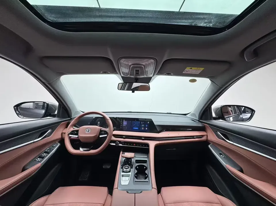 Changan CS75PLUS Changan CS75 PLUS 2023 The third generation 1.5T automatic premium model 2023 — thumbnail 4