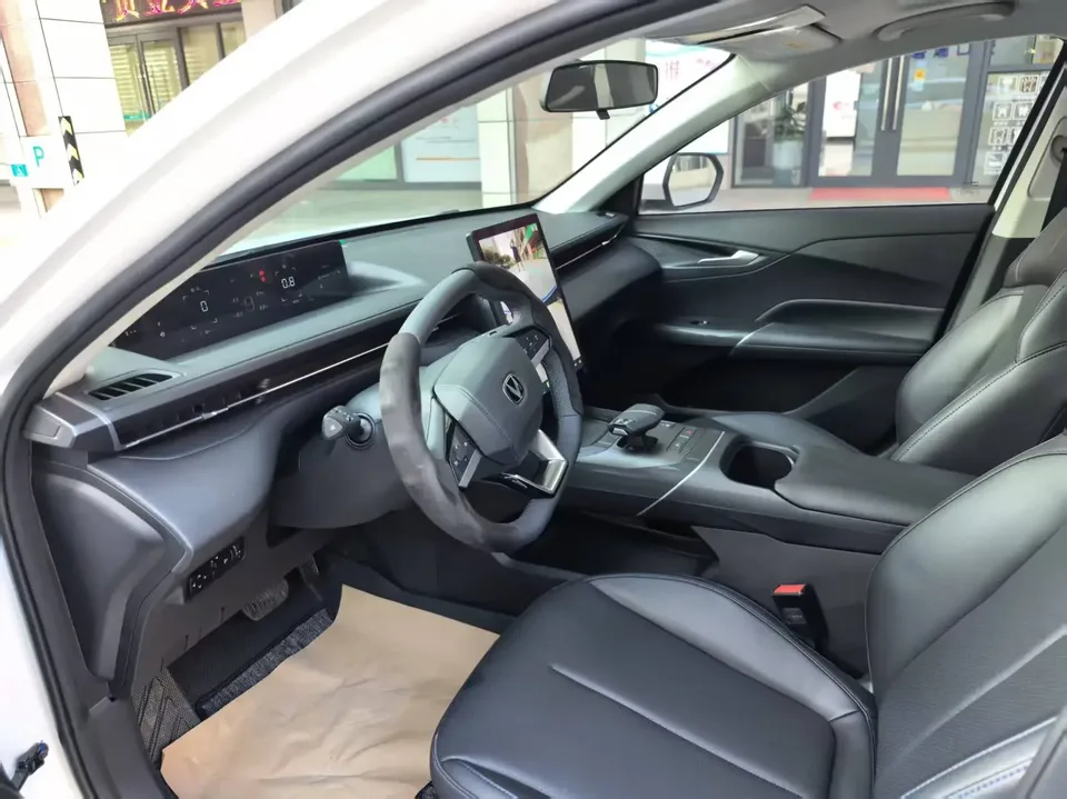 Changan Escape Escape 2025 1.5T DCT 500Bar Premium 2025 — thumbnail 3