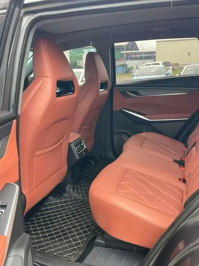 Changan CS75PLUS Changan CS75 PLUS 2023 The third generation 1.5T automatic luxury model 2024 — миниатюра 3