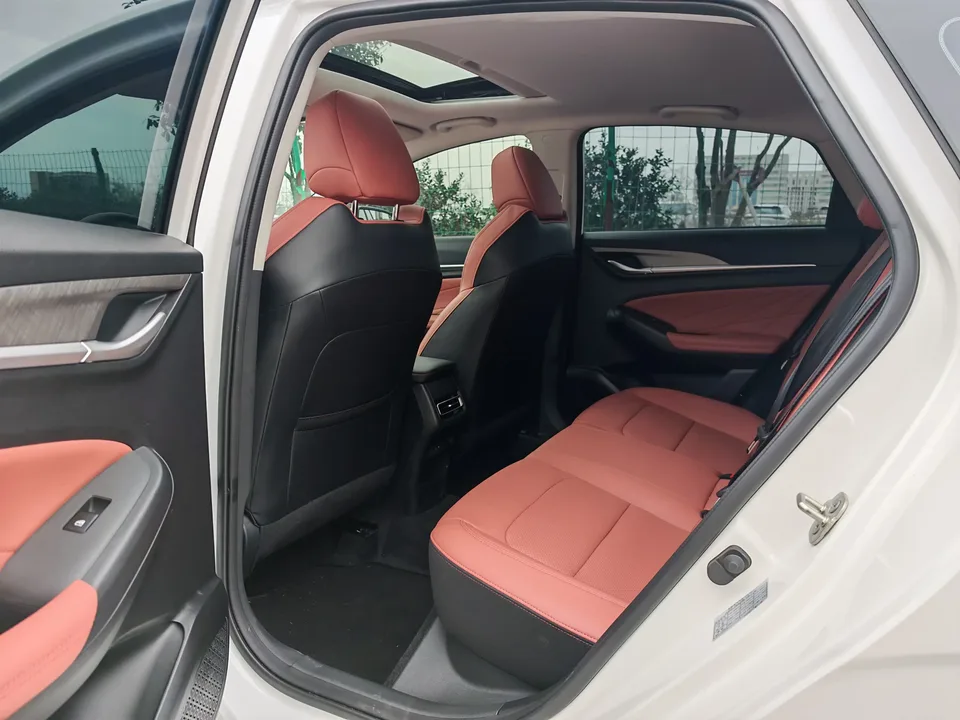 Changan Escape Escape 2024 PLUS 1.4T DCT High Energy Edition 2025 — thumbnail 3