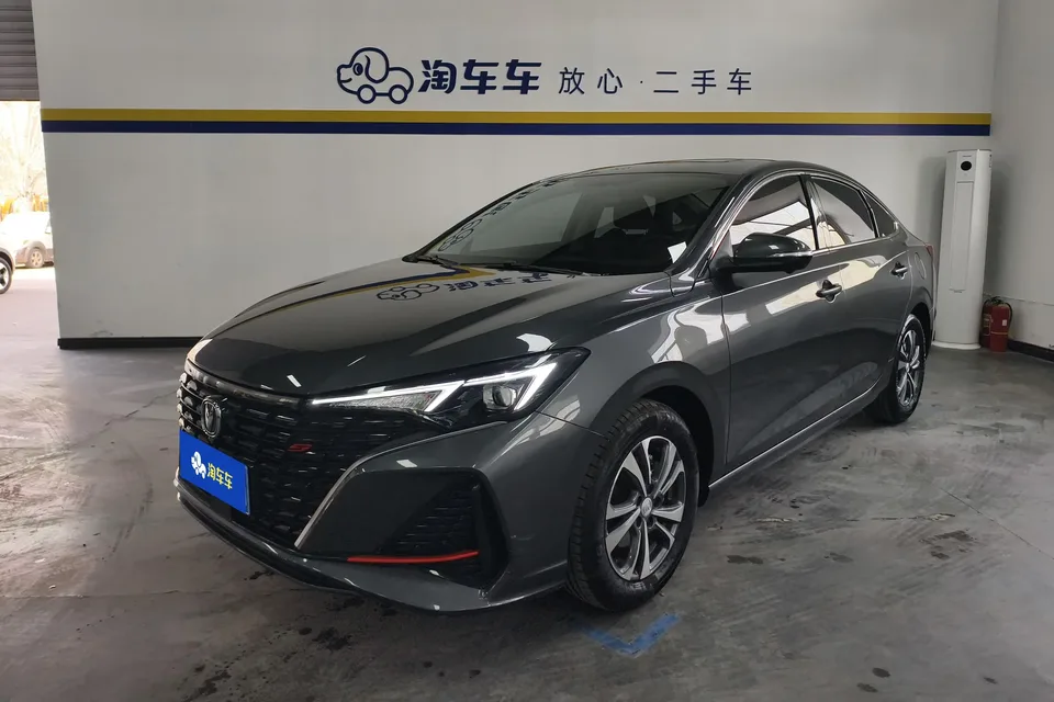 Changan Escape Escape 2024 PLUS 1.4T DCT High Energy Edition 2024 — photo 1, buy with delivery to Moscow
