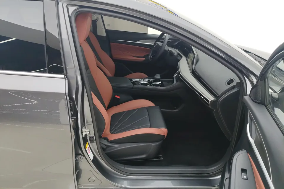 Changan Escape Escape 2024 PLUS 1.4T DCT High Energy Edition 2024 — thumbnail 3