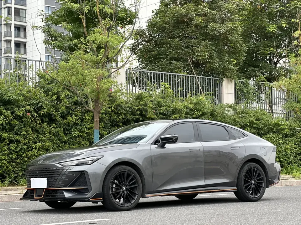 Changan UNI-V Changan UNI-V 2023 1.5T Sports Edition 2023 — photo 1, buy with delivery to Moscow