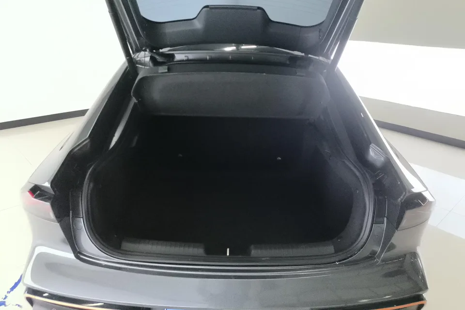 Changan UNI-V Changan UNI-V 2022 1.5T Sports Edition 2023 — thumbnail 5