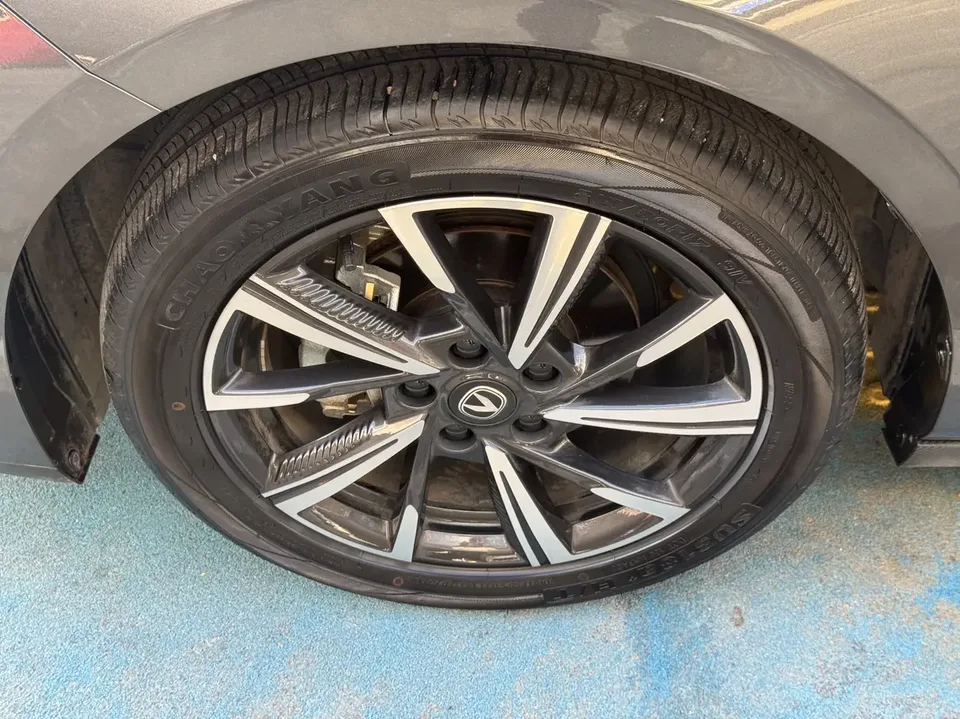 Changan Escape Escape 2025 1.5T DCT 500Bar Premium 2025 — миниатюра 3