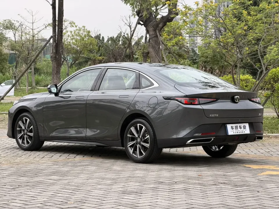 Changan Escape Escape 2024 1.5T DCT flagship model 2024 — thumbnail 2