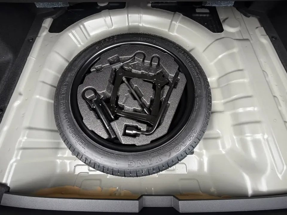 Changan Escape Escape 2024 1.5T DCT flagship model 2024 — thumbnail 4