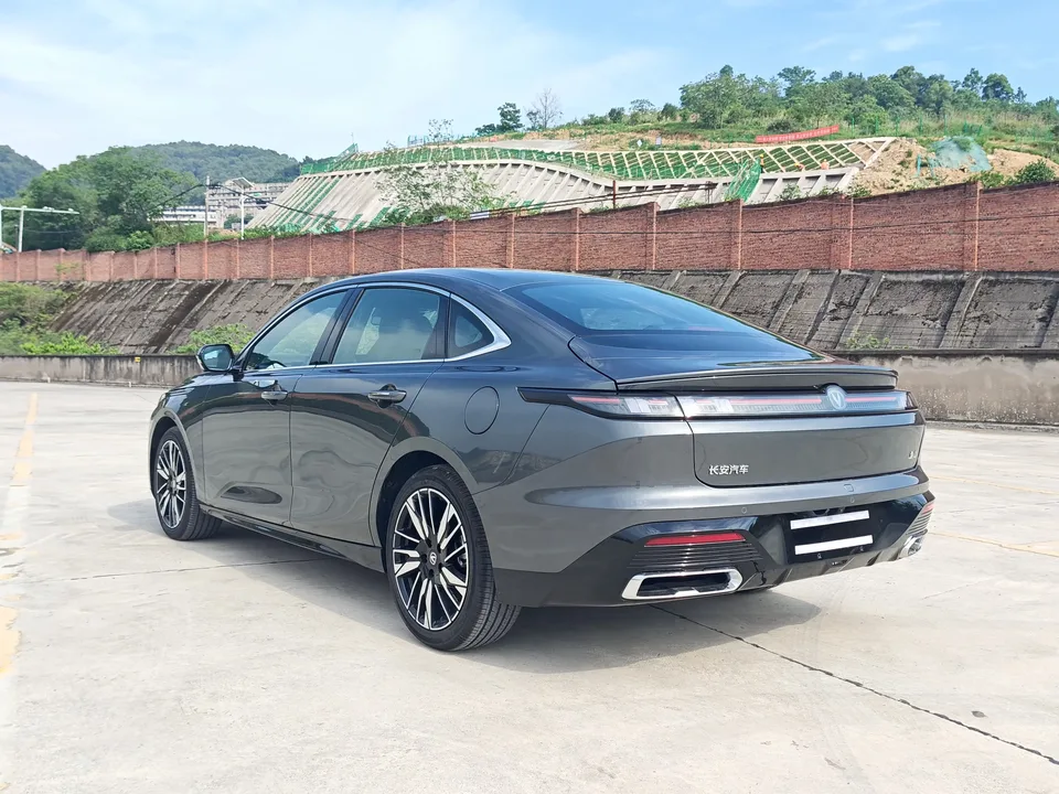 Changan Escape Escape 2026 Fourth-generation 1.5T DCT 500Bar Smart Edition 2026 — thumbnail 2