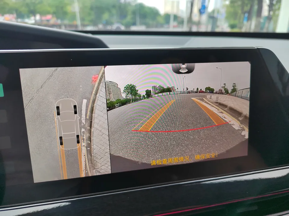 Changan UNI-V Changan UNI-V 2023 1.5T Premium 2024 — thumbnail 5