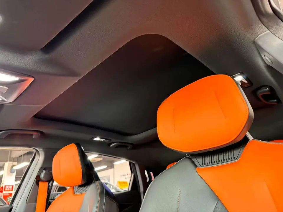 Changan UNI-V Changan UNI-V 2022 1.5T Premium 2022 — thumbnail 4