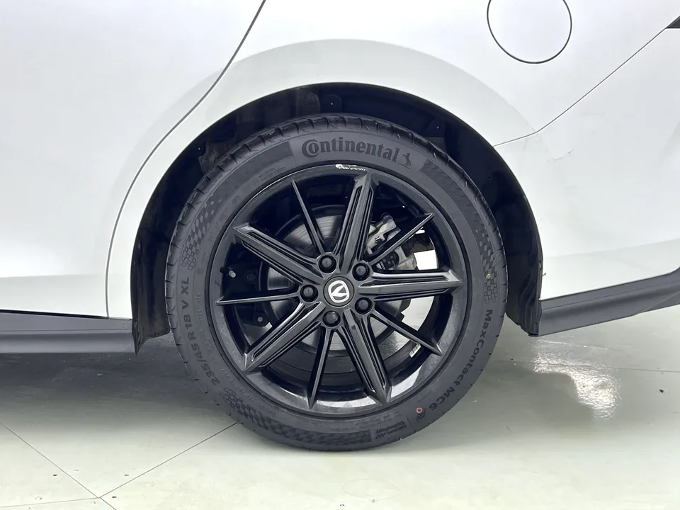 Changan UNI-V Changan UNI-V 2023 1.5T Premium 2024 — миниатюра 3
