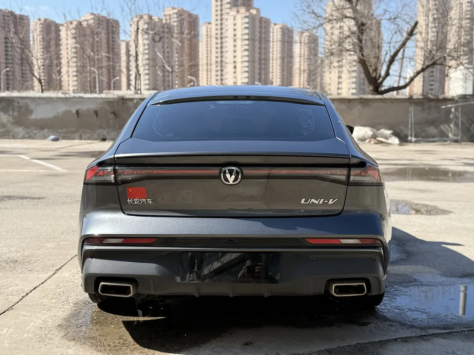 Changan UNI-V Changan UNI-V 2024 1.5T Premium 2024 — thumbnail 5