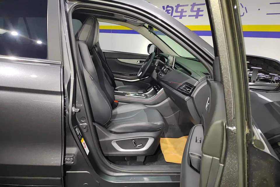 Changan CS75 Changan CS75 2024 Enjoy Edition 1.5T DCT Premium 2024 — thumbnail 4