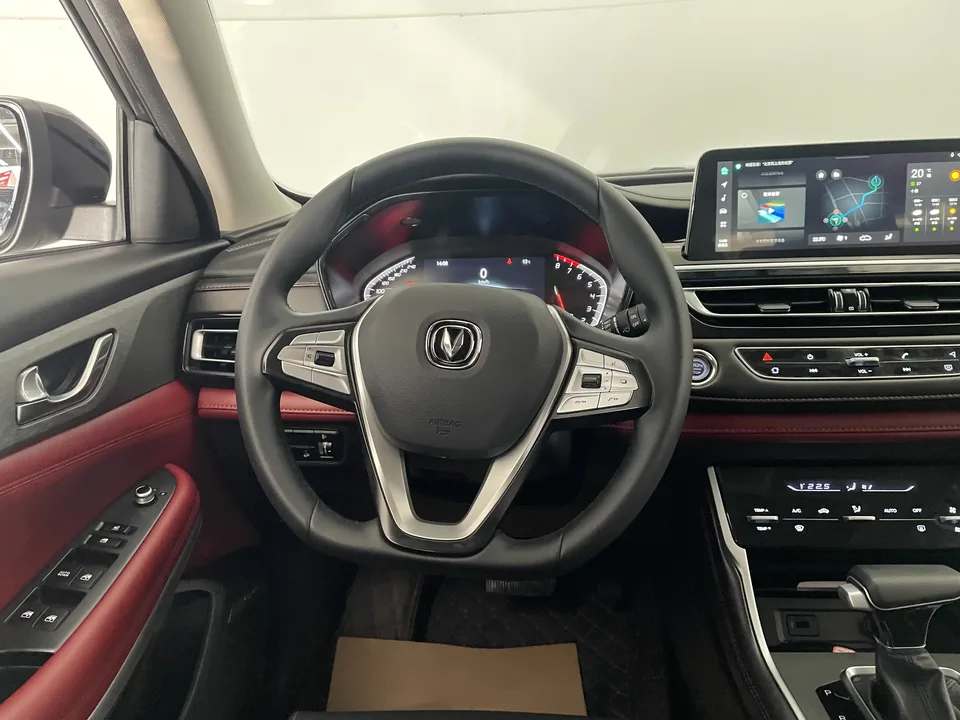 Changan CS75 Changan CS75 2023 Enjoy Edition 1.5T DCT Premium 2023 — thumbnail 3