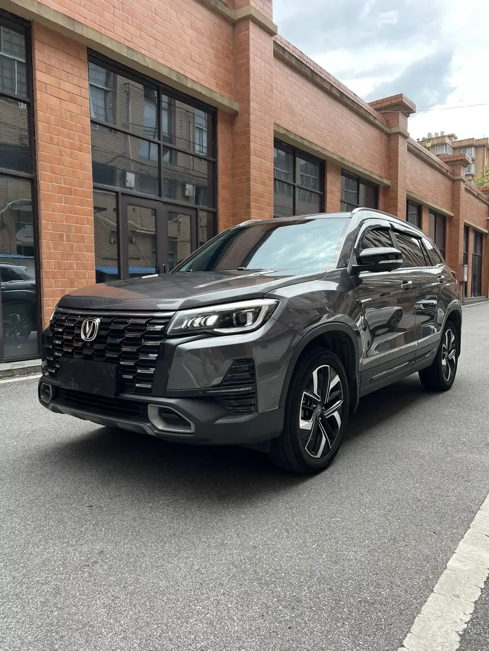 Changan CS75 Changan CS75 2024 Enjoy Edition 1.5T DCT Premium 2024 — photo 1, buy with delivery to Moscow
