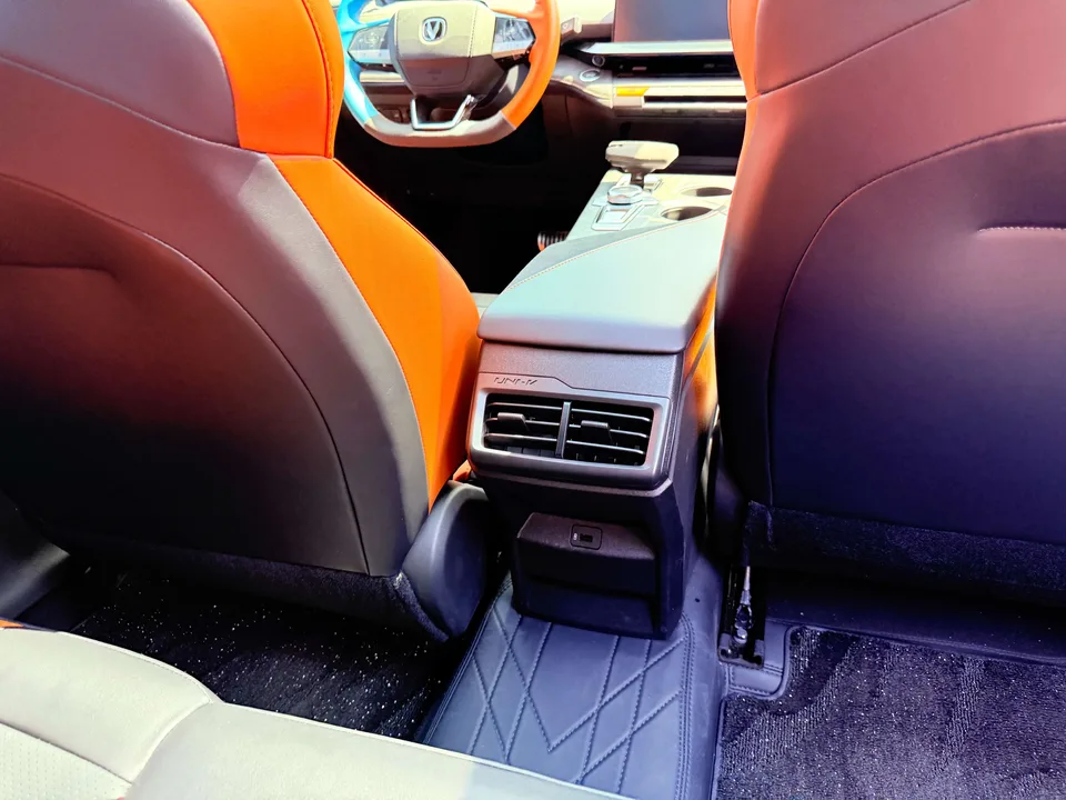 Changan UNI-V Changan UNI-V 2024 1.5T Premium Sports 2025 — thumbnail 2