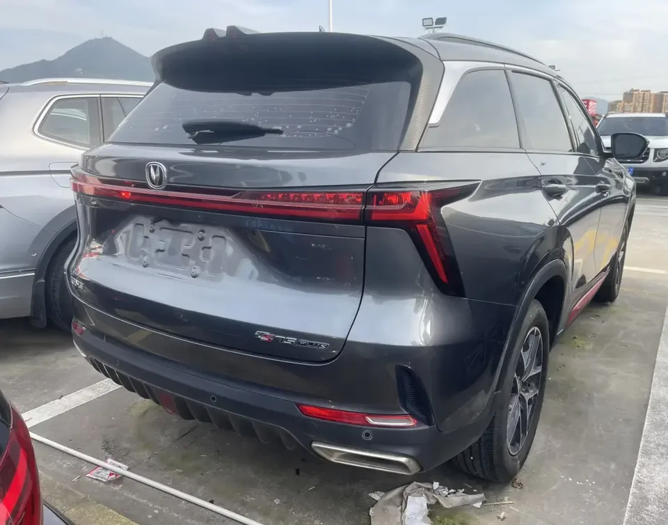 Changan CS75 Changan CS75 2022 Blue Whale Edition 1.5T DCT Premium 2022 — thumbnail 2
