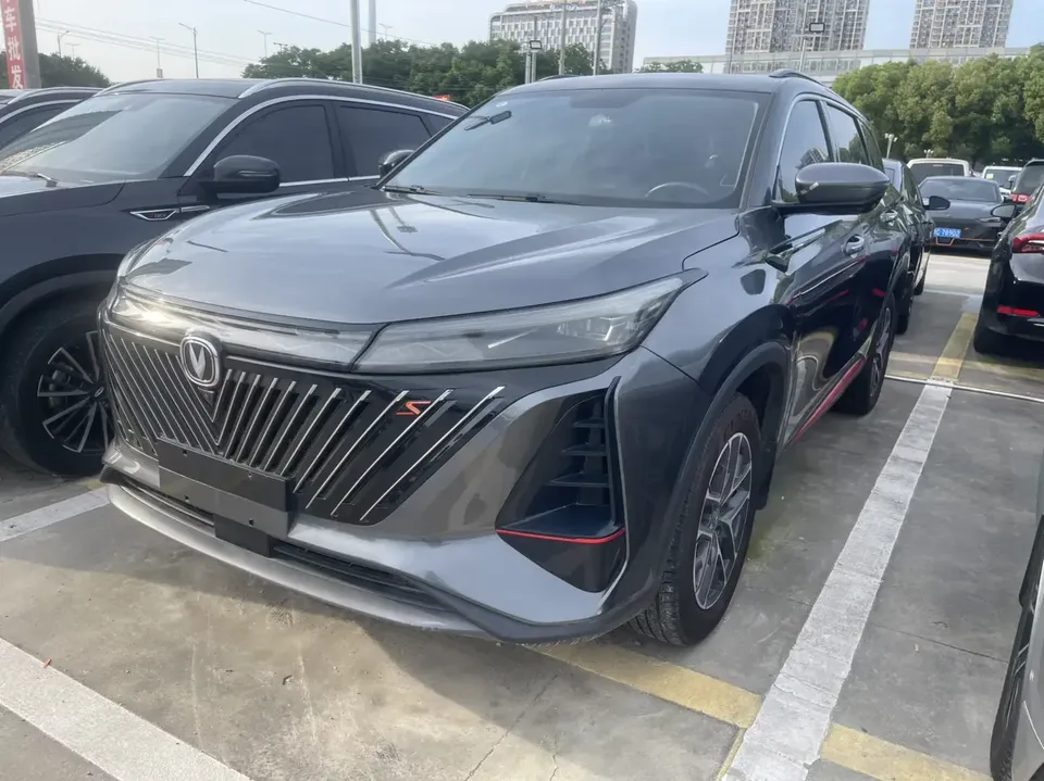 Changan CS75 Changan CS75 2022 Blue Whale Edition 1.5T DCT Premium 2022 — photo 1, buy with delivery to Moscow