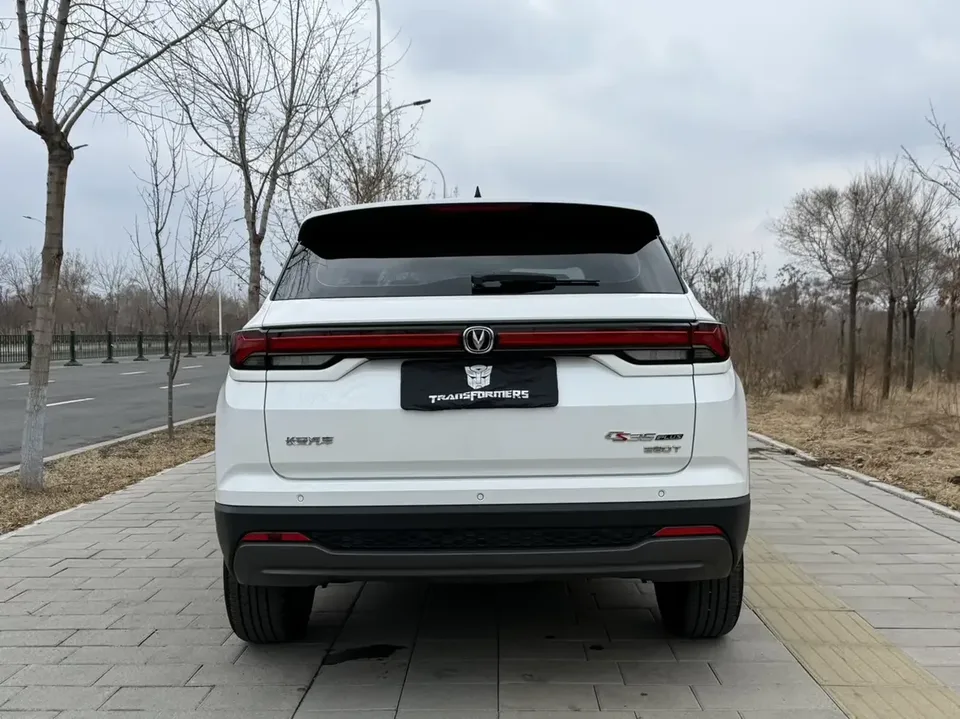 Changan CS35 Plus Changan CS35 PLUS 2023 Enjoyable Edition Blue Whale NE 1.4T DCT Luxury Edition 2023 — thumbnail 2
