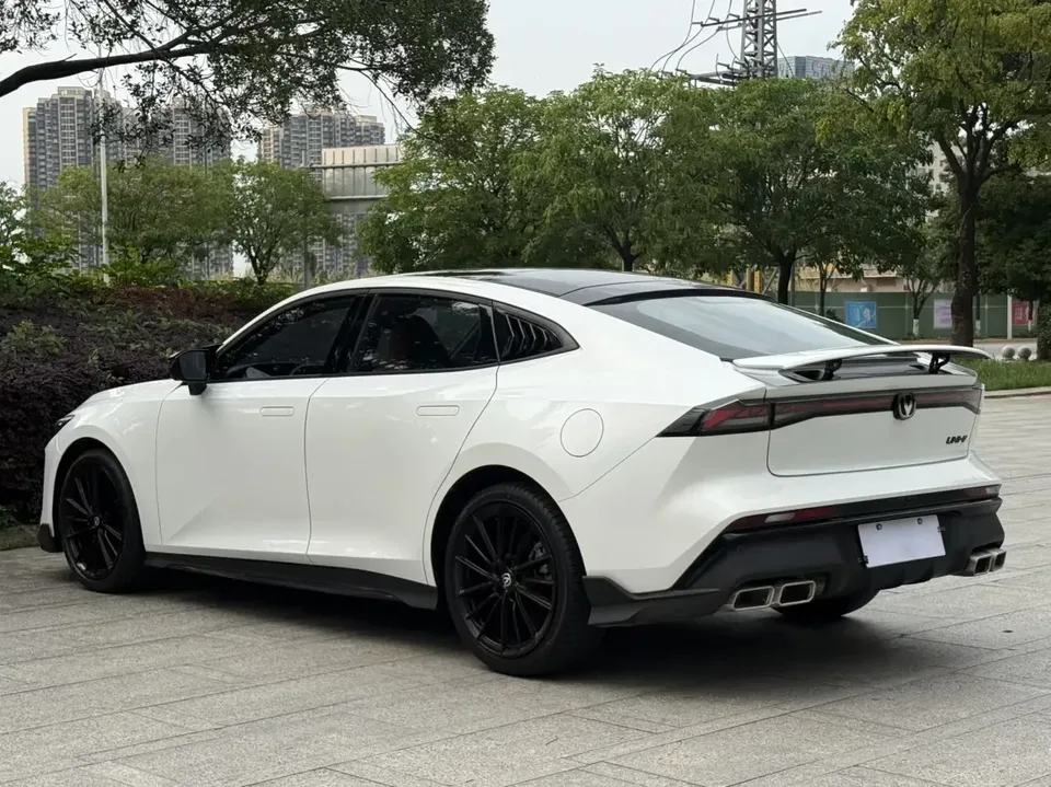 Changan UNI-V Changan UNI-V 2024 1.5T Premium Sports 2024 — thumbnail 2