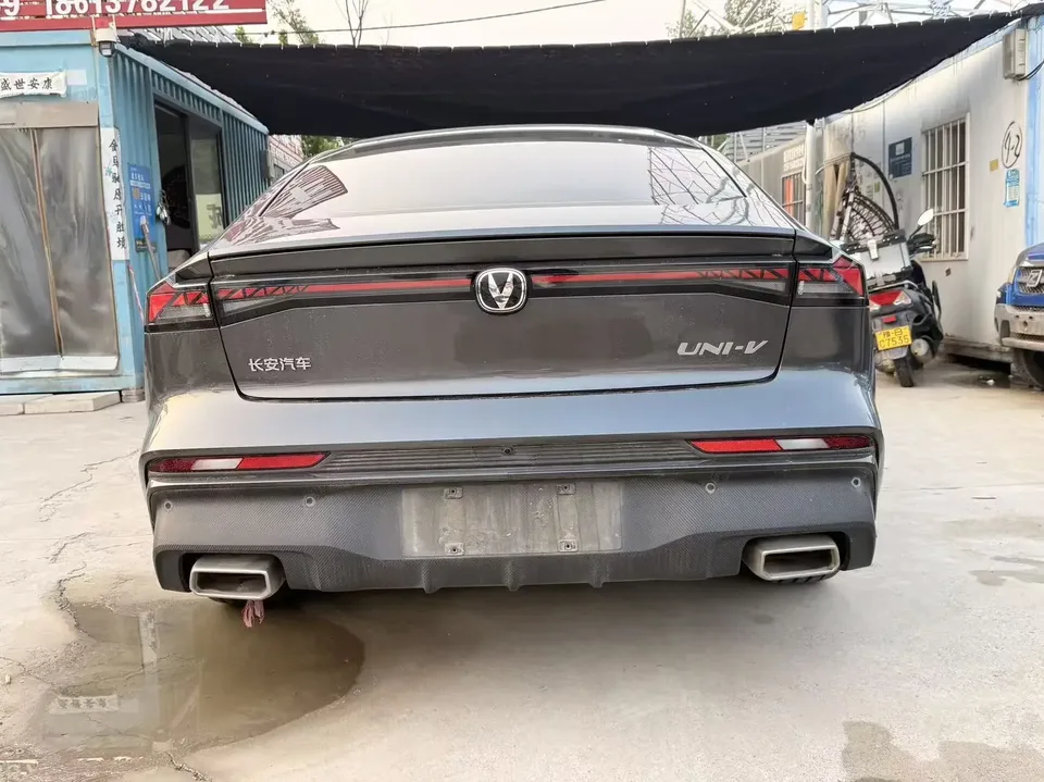 Changan UNI-V Changan UNI-V 2024 1.5T High Energy Edition 2024 — thumbnail 4