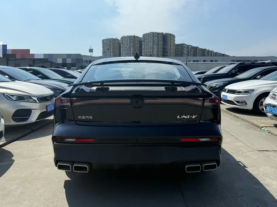 Changan UNI-V Changan UNI-V 2024 1.5T Premium Sports 2024 — thumbnail 2