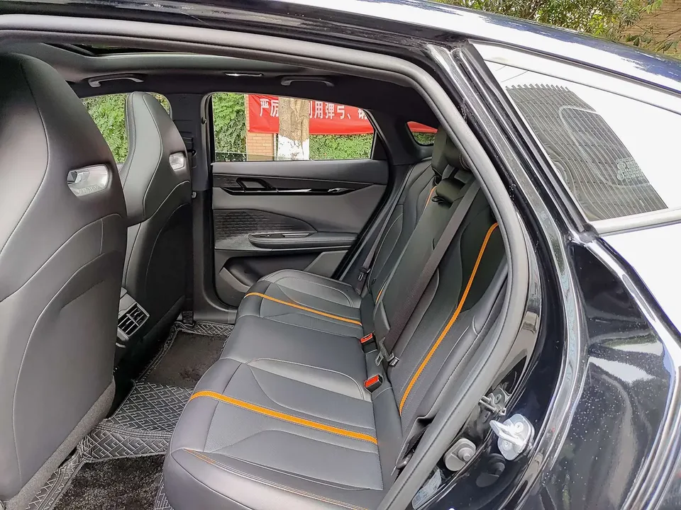 Changan UNI-V Changan UNI-V 2024 1.5T Premium 2024 — thumbnail 3