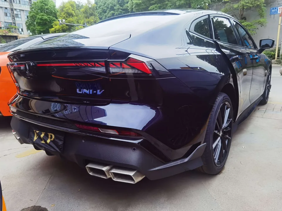 Changan UNI-V Changan UNI-V 2024 1.5T Premium Sports 2024 — thumbnail 2