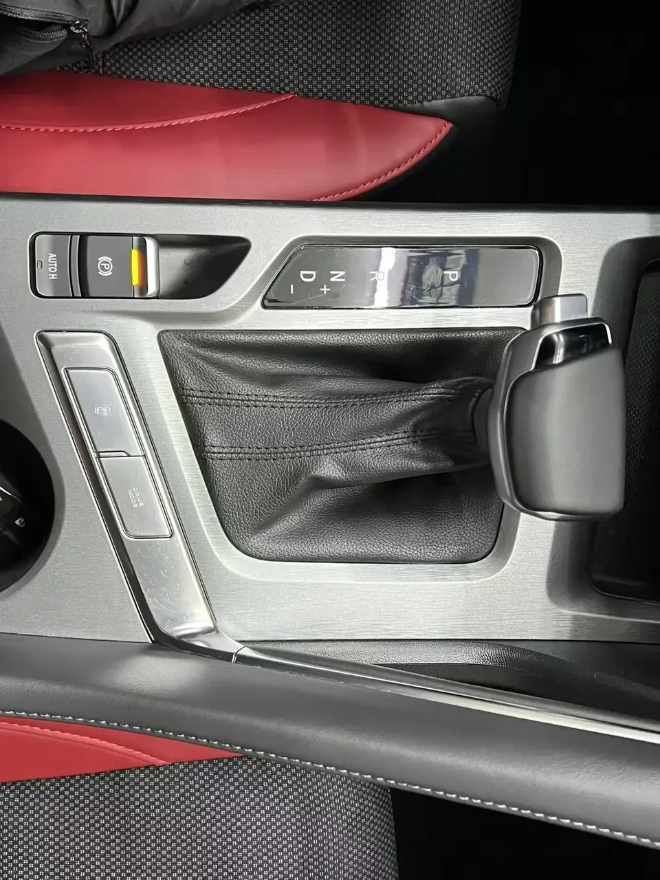 Changan CS35 Plus Changan CS35 PLUS 2023 Enjoyable Edition Blue Whale NE 1.4T DCT Luxury Edition 2023 — thumbnail 3