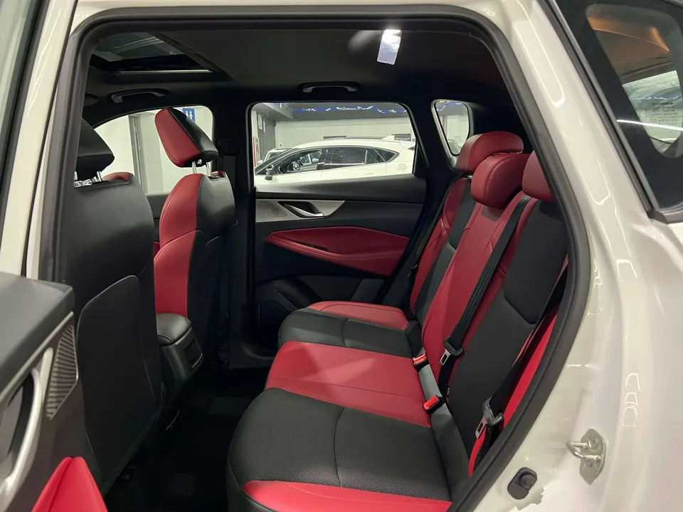 Changan CS35 Plus Changan CS35 PLUS 2023 Enjoyable Edition Blue Whale NE 1.4T DCT Luxury Edition 2024 — thumbnail 5