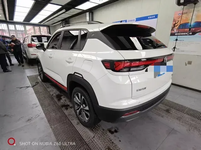 Changan CS35 Plus Changan CS35 PLUS 2023 Enjoyable Edition Blue Whale NE 1.4T DCT Luxury Edition 2024 — thumbnail 4