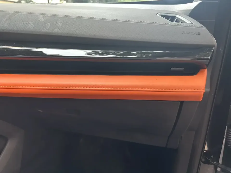 Changan UNI-V Changan UNI-V 2023 1.5T Sports Edition 2023 — thumbnail 3