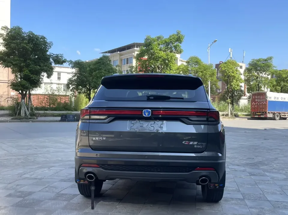 Changan CS35 Plus Changan CS35 PLUS 2022 Blue Whale NE 1.4T DCT Luxury Model 2022 — миниатюра 2