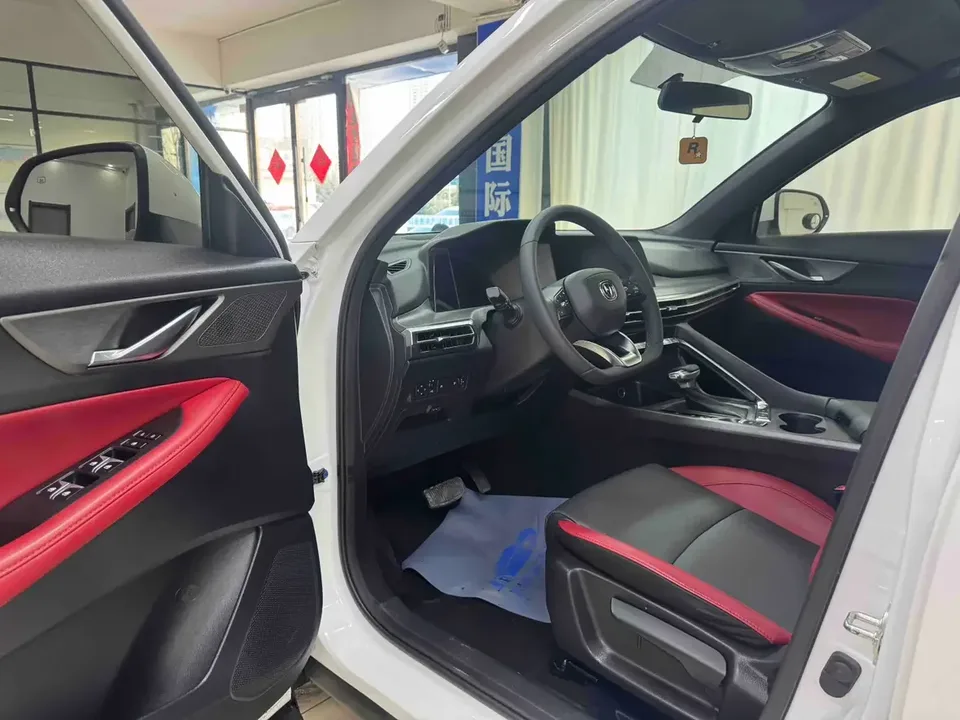 Changan CS35 Plus Changan CS35 PLUS 2021 Modified Blue Whale NE 1.4T DCT Luxury Model 2022 — thumbnail 5