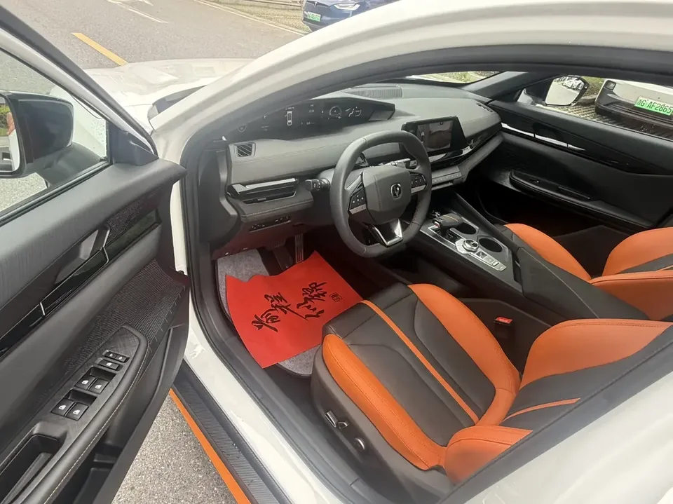 Changan UNI-V Changan UNI-V 2024 1.5T Premium Sports 2024 — thumbnail 5