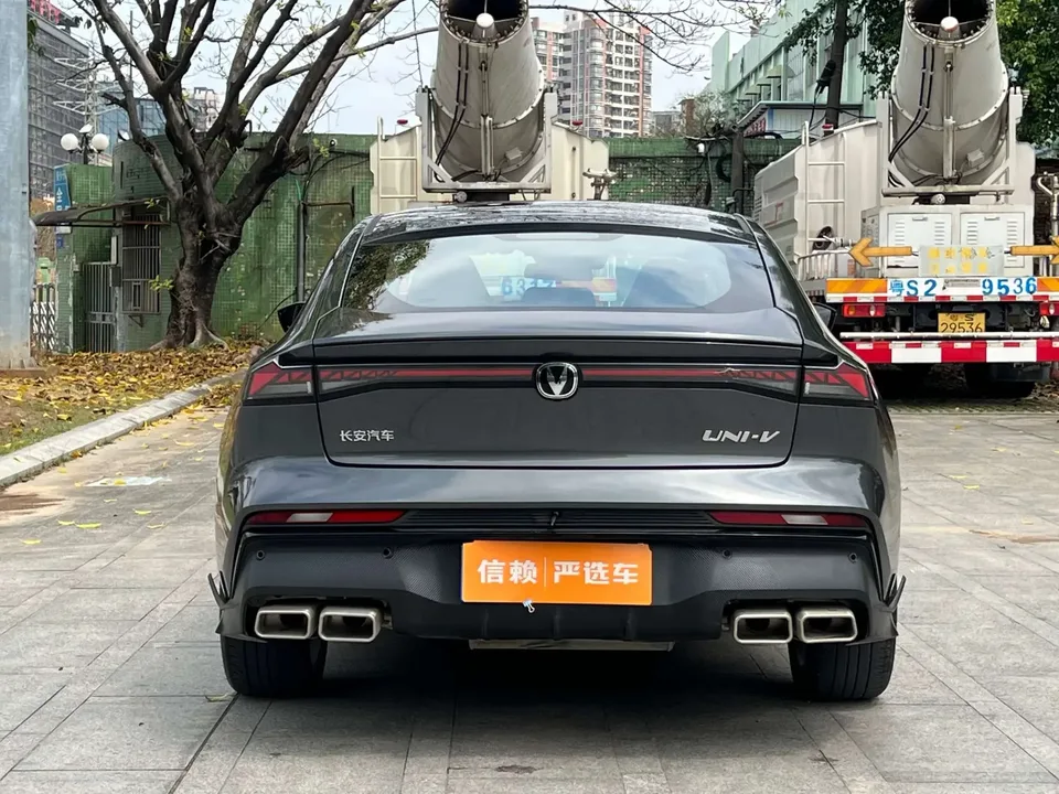 Changan UNI-V Changan UNI-V 2024 1.5T Premium Sports 2024 — thumbnail 2