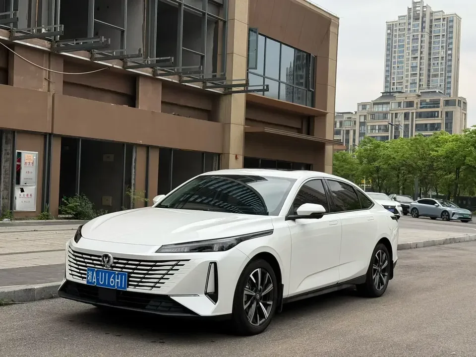 Changan Escape Escape 2024 1.5T DCT Enjoy Edition 2025 — photo 1, buy with delivery to Moscow