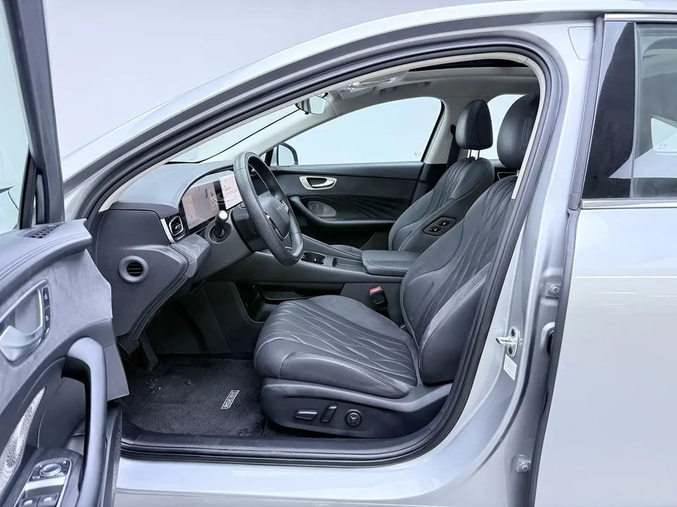 Roewe D7 DMH Roewe D7 DMH 2023 125 Ultimate 2024 — thumbnail 5