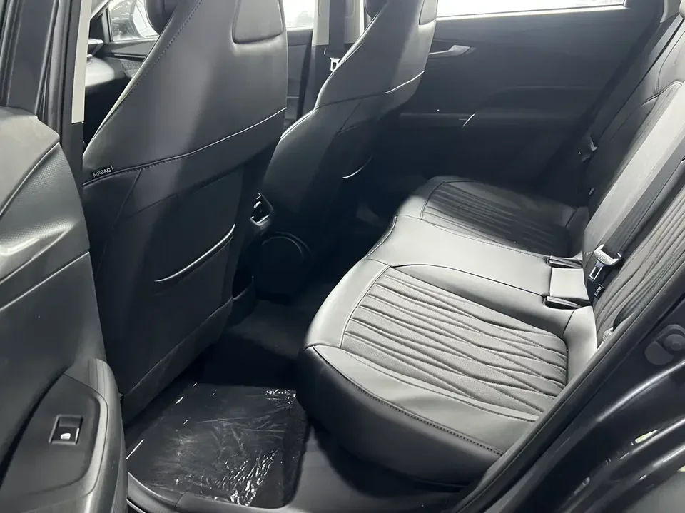 Changan Escape Escape 2025 1.5T DCT 500Bar Premium 2026 — thumbnail 3