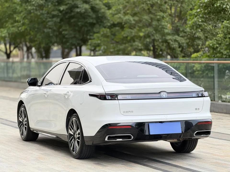Changan Escape Escape 2026 Fourth-generation 1.5T DCT 500Bar Smart Edition 2025 — thumbnail 4