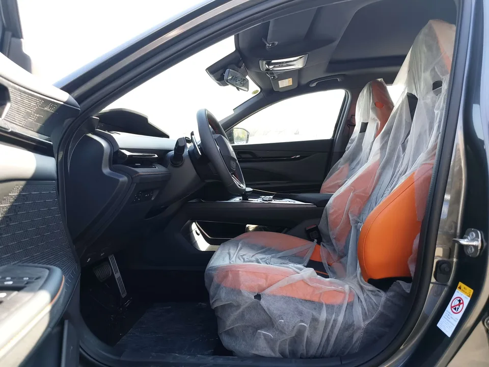 Changan UNI-V Changan UNI-V 2024 1.5T Premium Sports 2025 — thumbnail 4