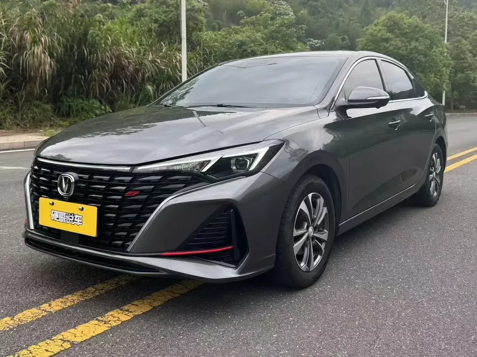 Changan Escape Escape 2024 PLUS 1.4T DCT High Energy Edition 2025 — photo 1, buy with delivery to Moscow