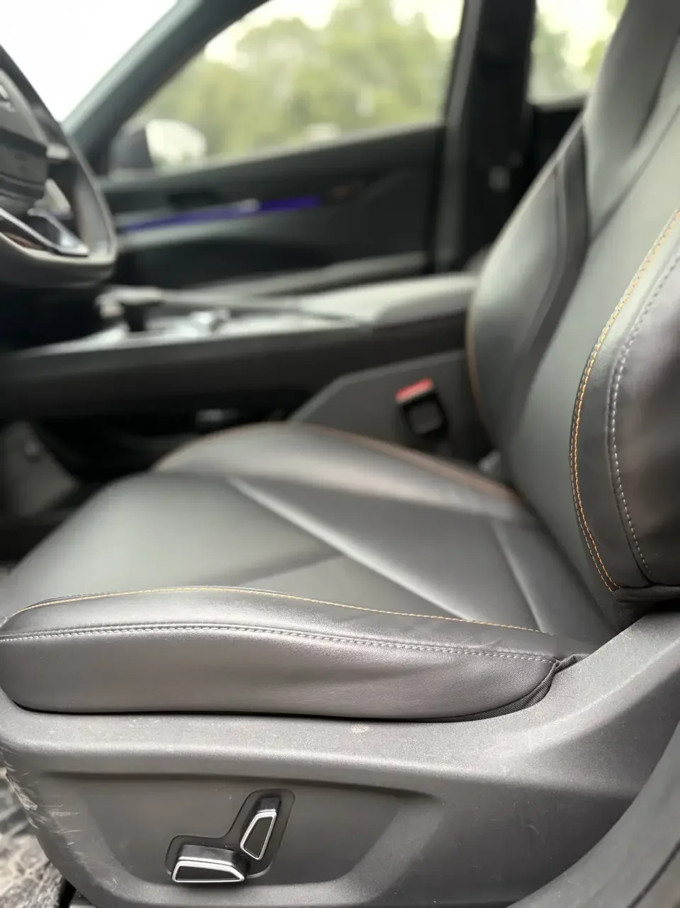 Changan UNI-V Changan UNI-V 2022 1.5T Premium 2023 — миниатюра 4
